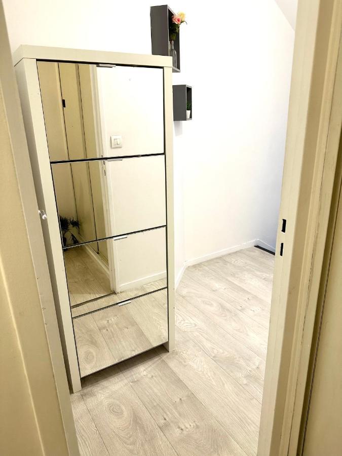 Jolie Appartement Duplex 2 Min Gare-Disney Et Paris 15 Min Noisy-le-Grand Exteriör bild